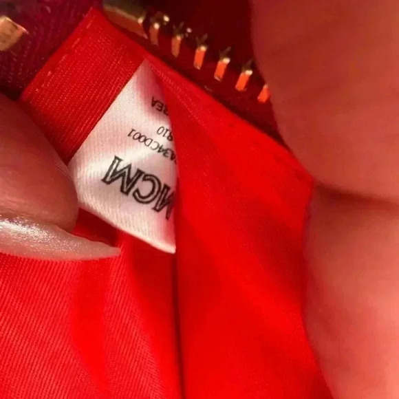 MCM VISETOS LEATHER CONVERTIBLE CROSSBODY CHAIN WALLET IN COGNAC & RUBY RED WOC - Picture 6 of 7